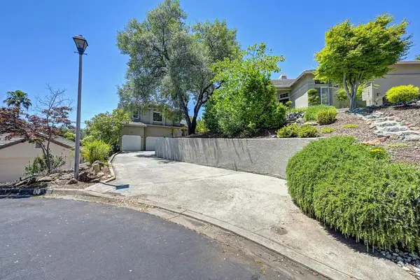 1050 Fox Run Court, Auburn, CA 95603