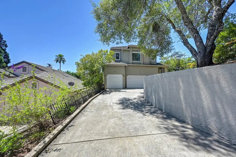 1050 Fox Run Court, Auburn, CA 95603 - #2