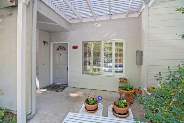7340 Hamden Place #111, Sacramento, CA 95842