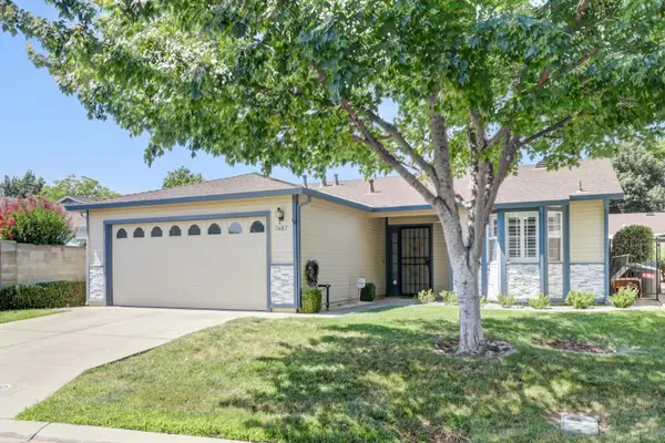 7407 Sunborough Lane, Sacramento, CA 95828