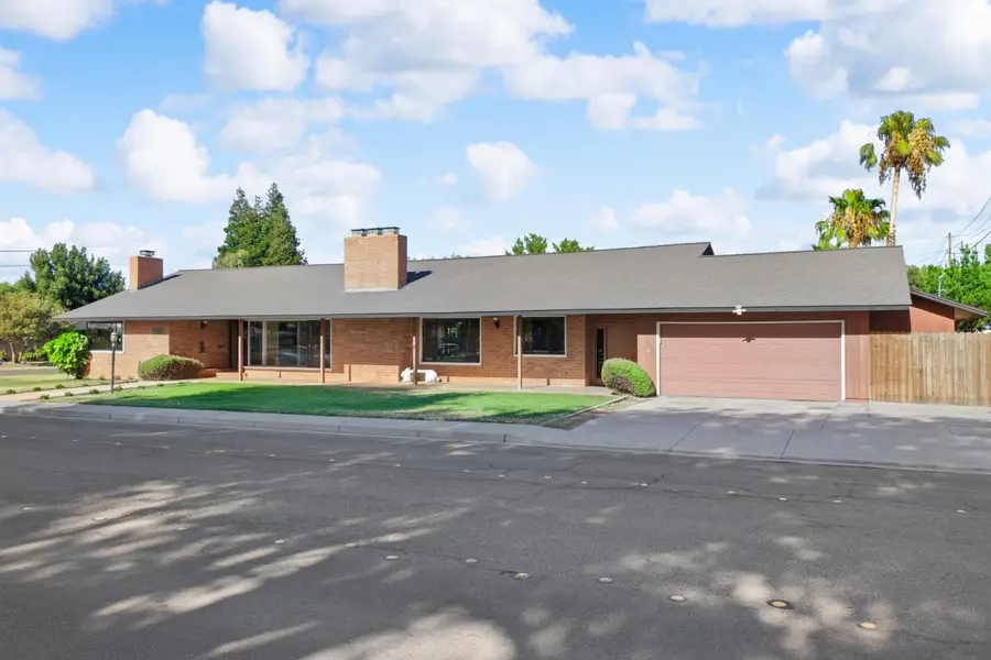1360 East Street, Tracy, CA 95376 - #3