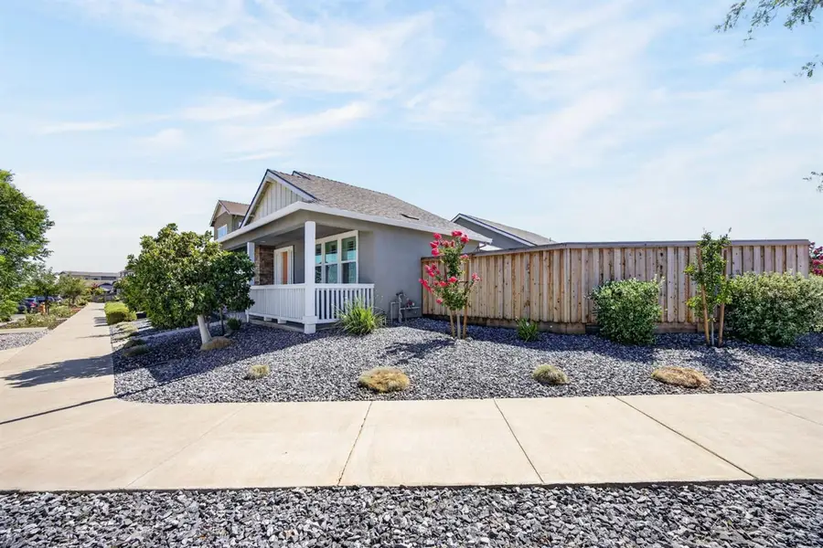 850 W Main Street, Winters, CA 95694 - #3