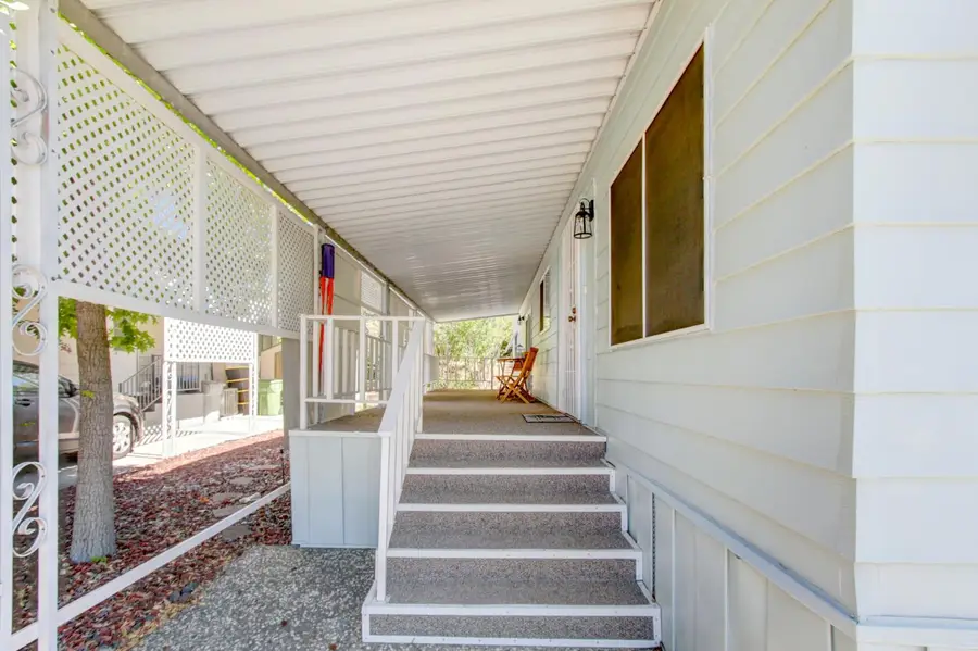 323 Danielle Way, Folsom, CA 95630 - #2