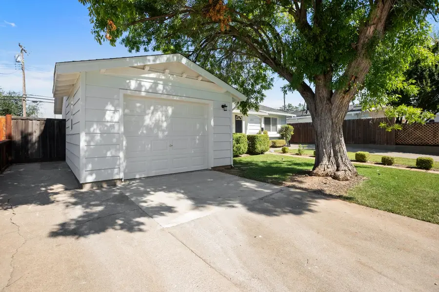 6013 Keats Circle, Orangevale, CA 95662 - #2