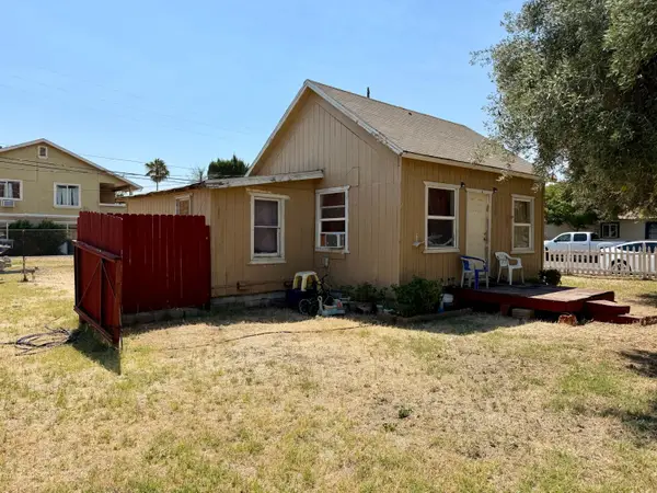1733 Center Avenue, Dos Palos, CA 93620