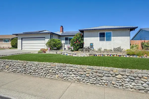 7616 Southbreeze Drive, Sacramento, CA 95828