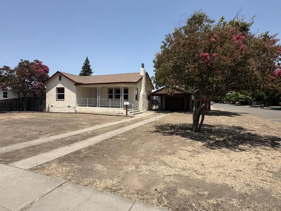 410 N 3rd Street, Chowchilla, CA 93610 - #3