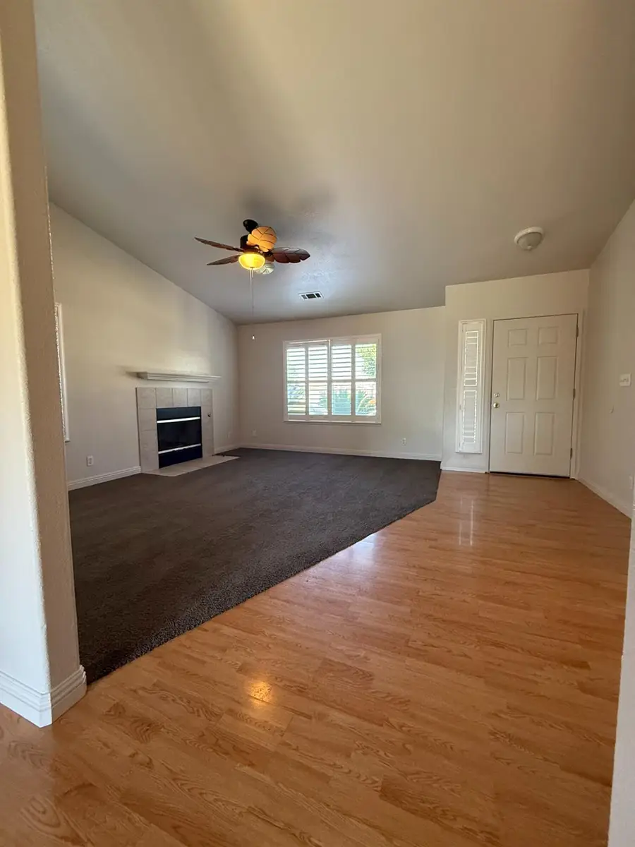 12200 Quicksilver Street, Waterford, CA 95386 - #2