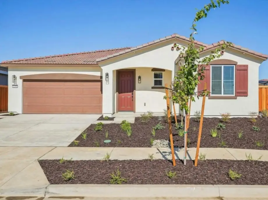 1299 Bastion Ave., Galt, CA 95632 - #1