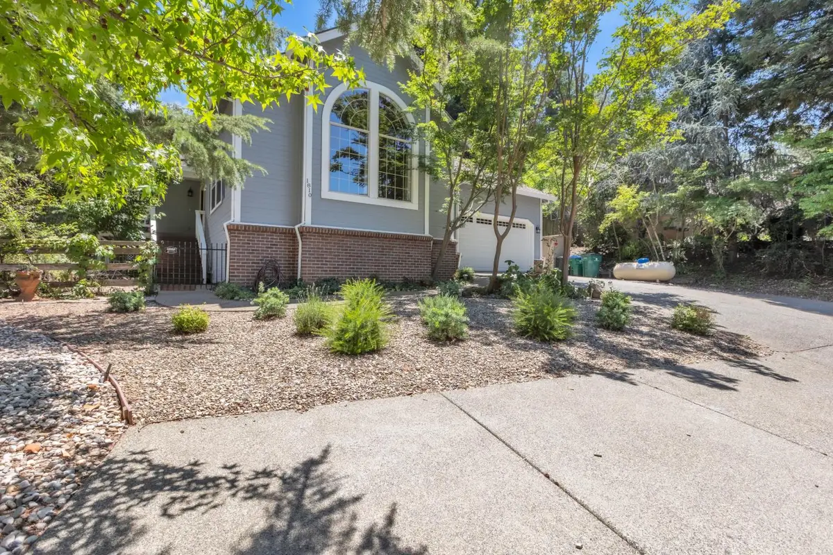1810 American River Trail, Cool, CA 95614 - #1