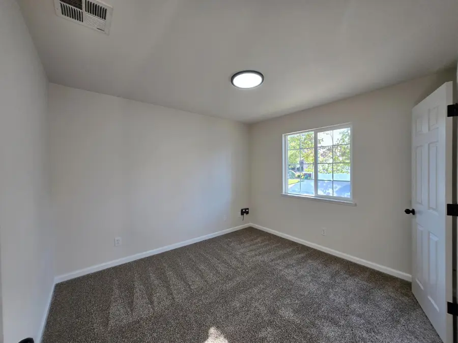 3057 Courtside Drive, Diamond Springs, CA 95619 - #2