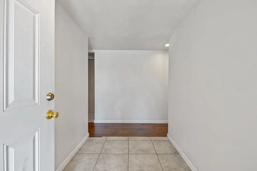 212 Hubert Drive, Modesto, CA 95354 - #3