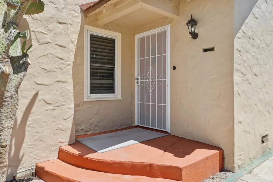 219 Sunset Boulevard, Modesto, CA 95351 - #3