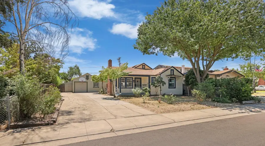 1718 Michigan Avenue, Stockton, CA 95204 - #2
