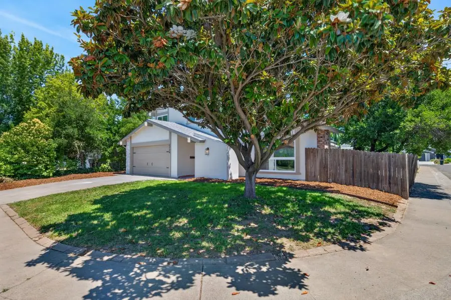 2724 Hyannis Way, Sacramento, CA 95827 - #2