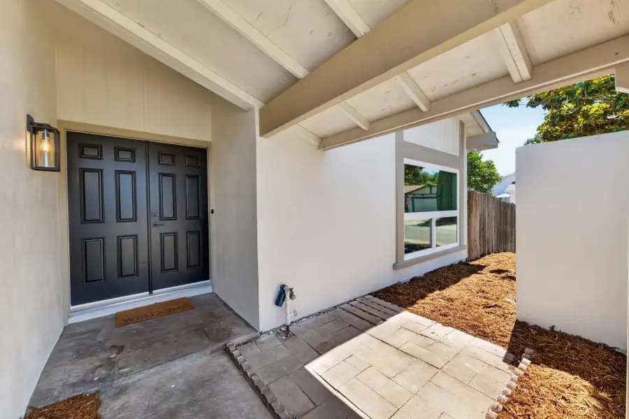 2724 Hyannis Way, Sacramento, CA 95827 - #3