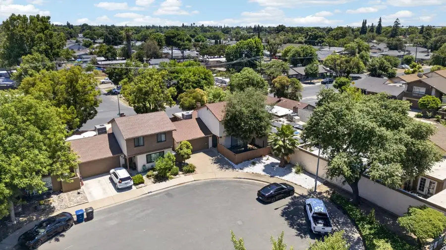 600 Edgebrook Ct, Modesto, CA 95354 - #2