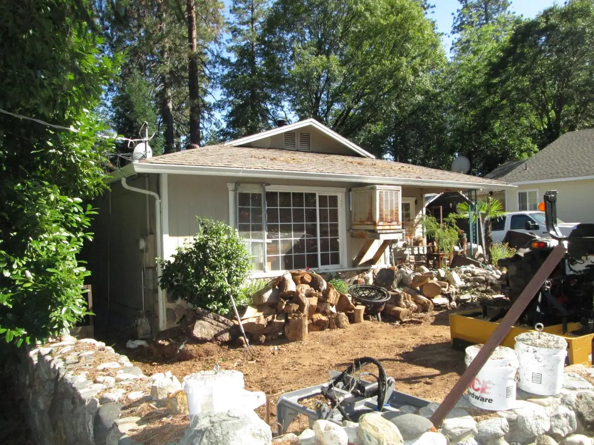 819 Annex Avenue, Grass Valley, CA 95945 - #1