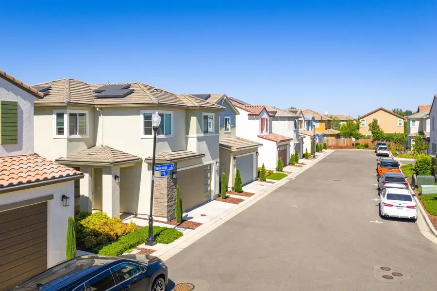 1337 Kinship Drive, Turlock, CA 95382 - #3