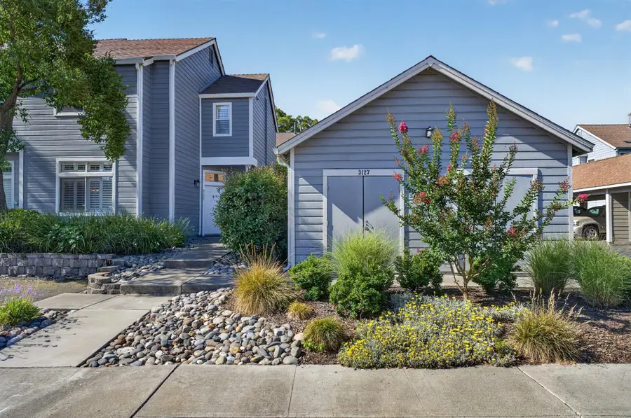 3127 Woods Circle, Davis, CA 95616 - #3