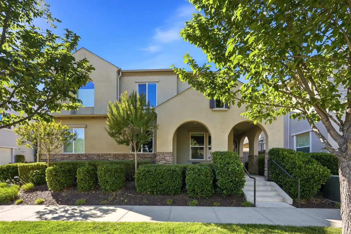 3137 Forney Way, Sacramento, CA 95816 - #1