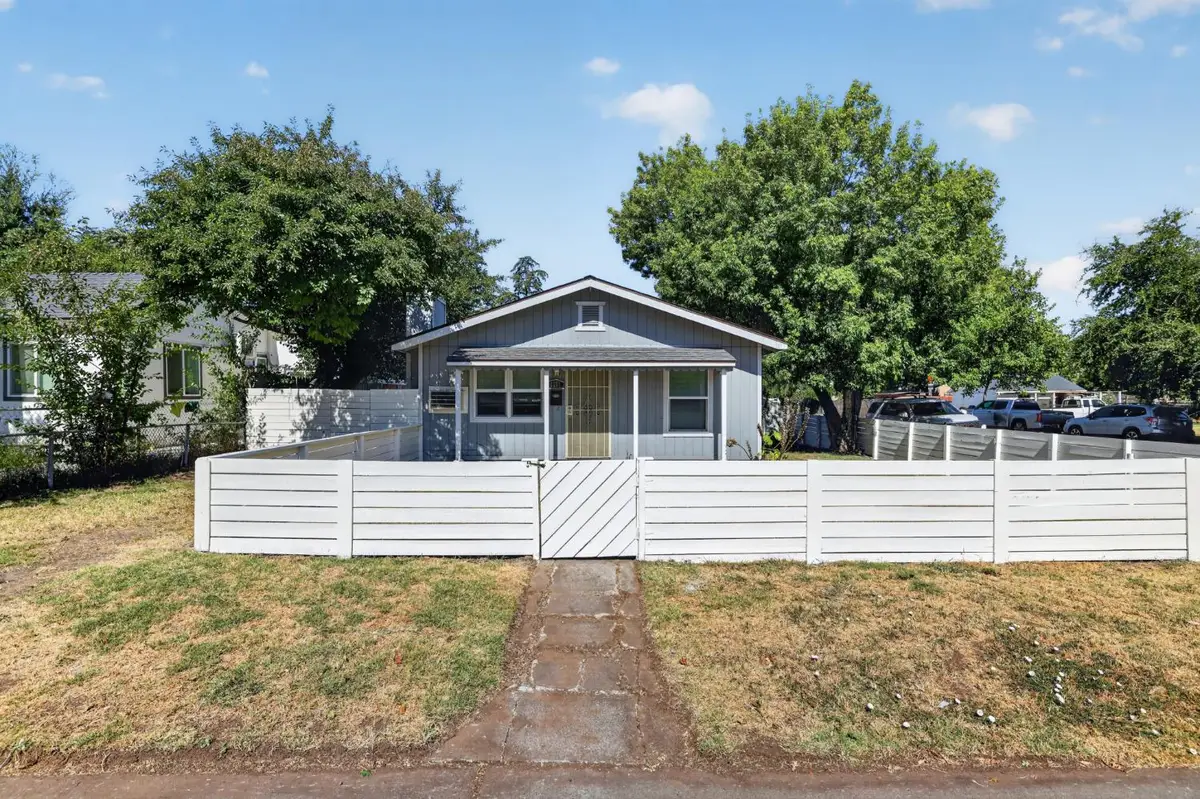 2297 Beaumont Street, Sacramento, CA 95815 - #1