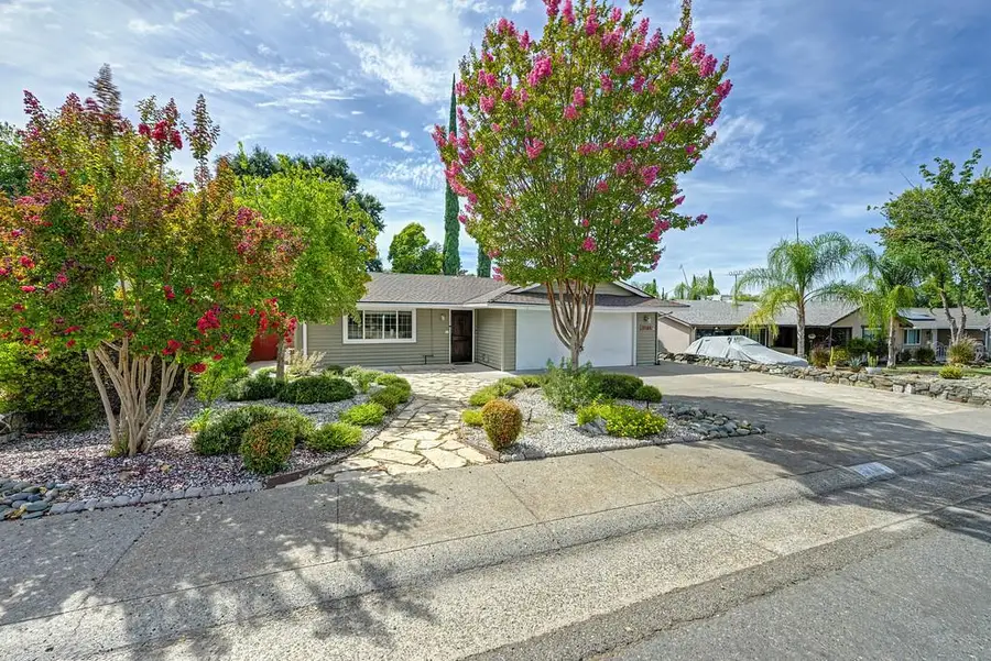 5169 Rabeneck Way, Fair Oaks, CA 95628 - #3