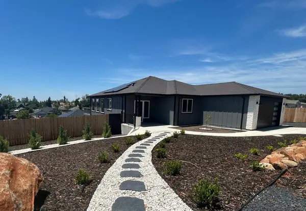 633 Circlewood Drive, Paradise, CA 95965