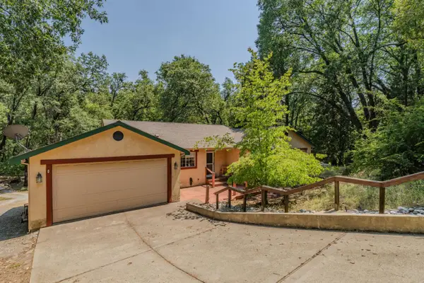 22390 Meadowbrook Drive, Pine Grove, CA 95665