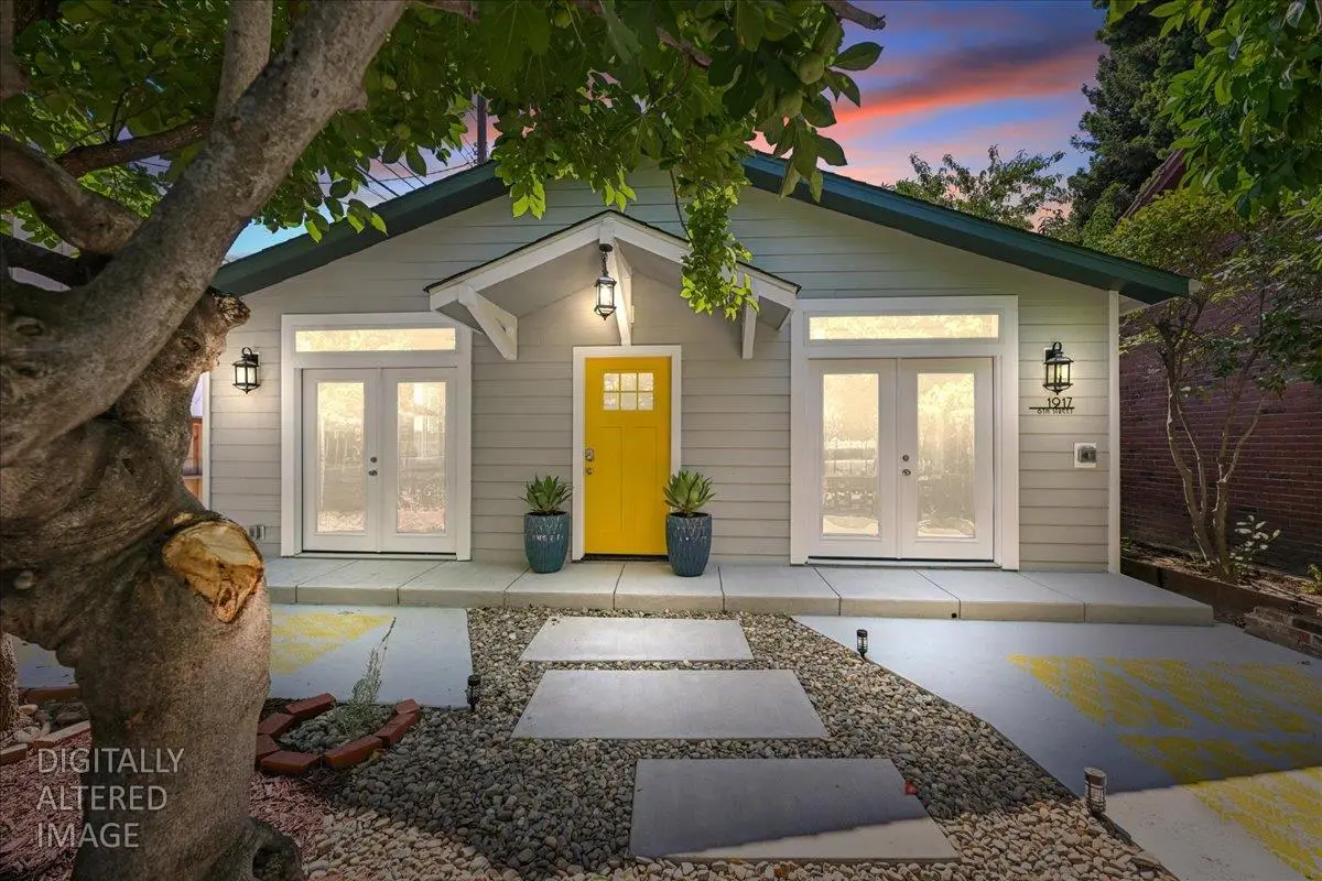 1917 6th Street, Sacramento, CA 95811 - #1