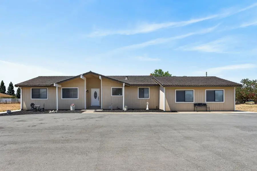 11890 Cresthill Drive, Elk Grove, CA 95624 - #2
