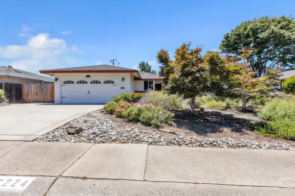 6224 Saint James Drive, Carmichael, CA 95608