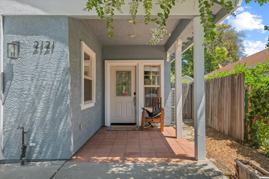 2121 Perkins Way, Sacramento, CA 95818 - #3