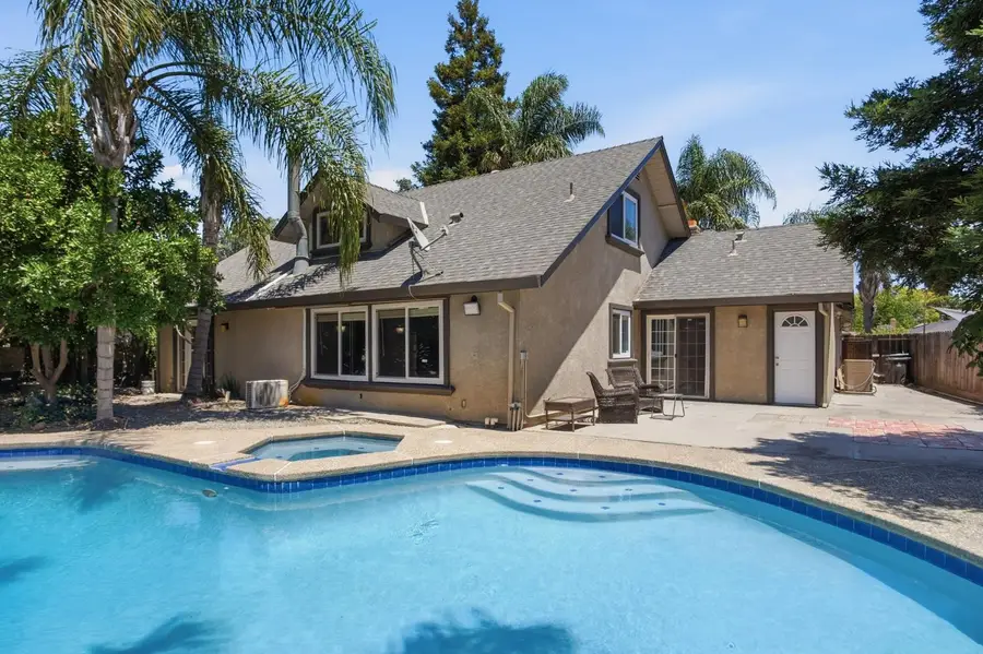 7006 Bridgeport Circle, Stockton, CA 95207 - #2
