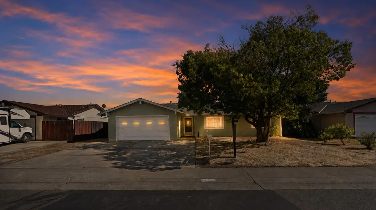 8744 Lodestone Circle, Elk Grove, CA 95624 - #1