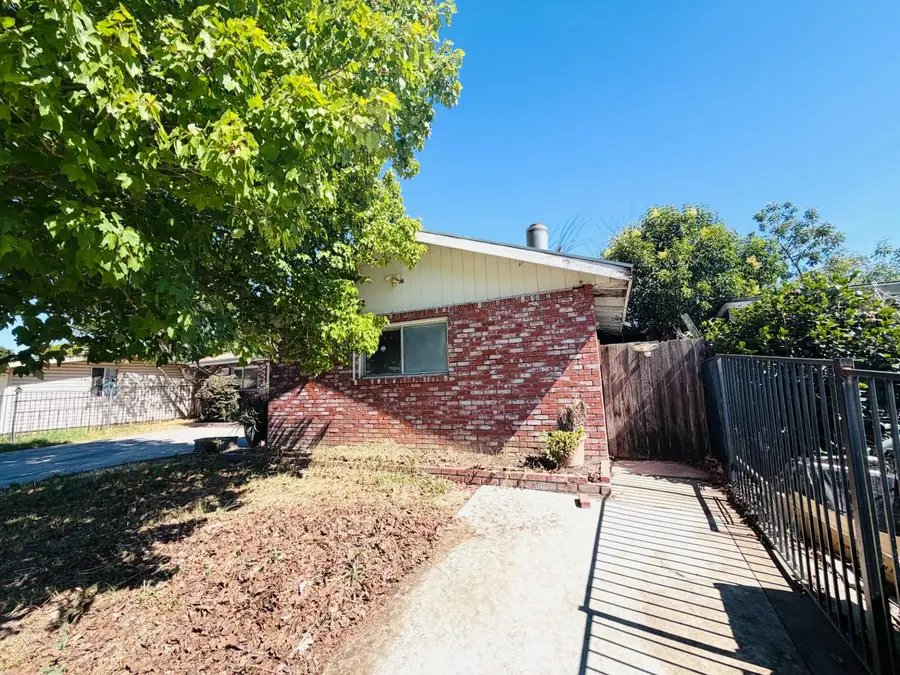 3728 Floral Drive, North Highlands, CA 95660 - #3