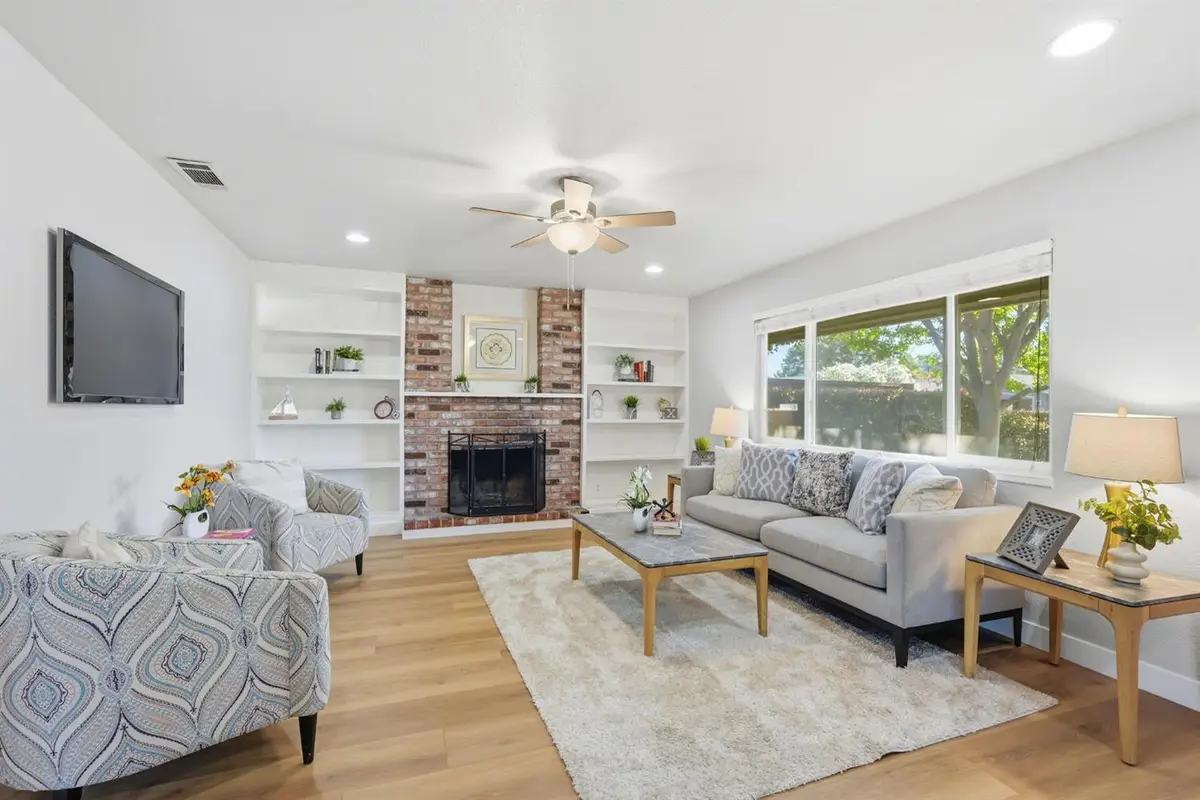 7025 Checkerbloom Way, Citrus Heights, CA 95610 - #1