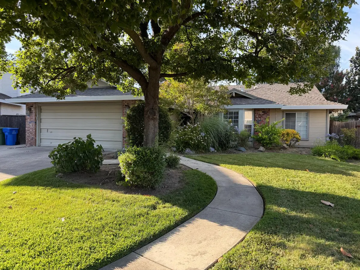 5825 Laguna Trail Way, Elk Grove, CA 95758 - #1