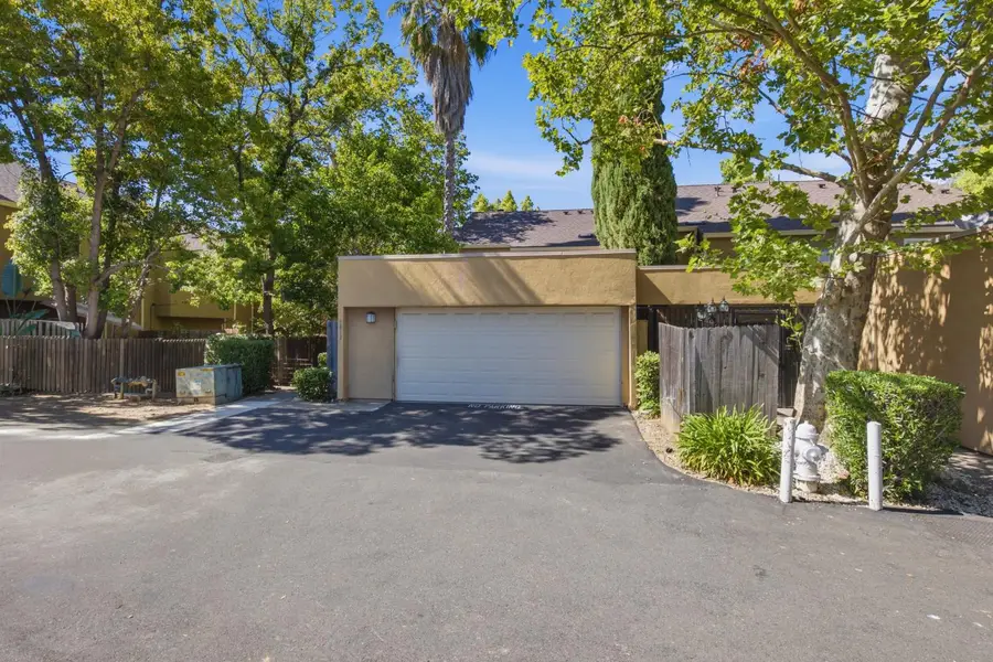 7413 Sunrise Boulevard, Citrus Heights, CA 95610 - #3