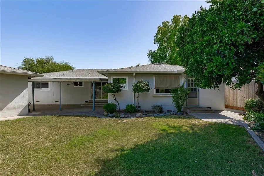 1045 Aidan Avenue, Sacramento, CA 95822 - #3