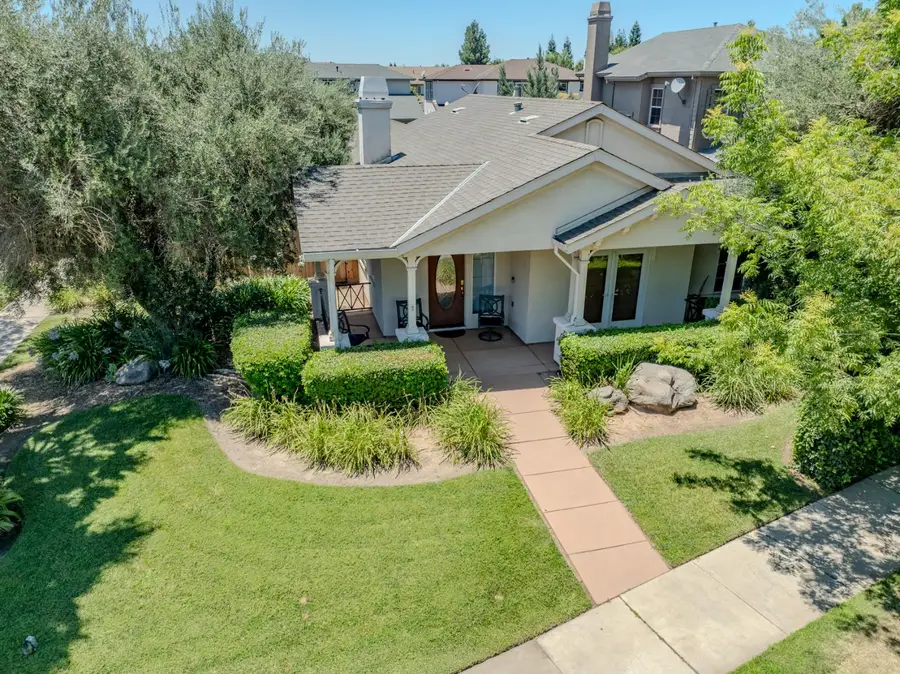1892 Parkside Way, Oakdale, CA 95361 - #3