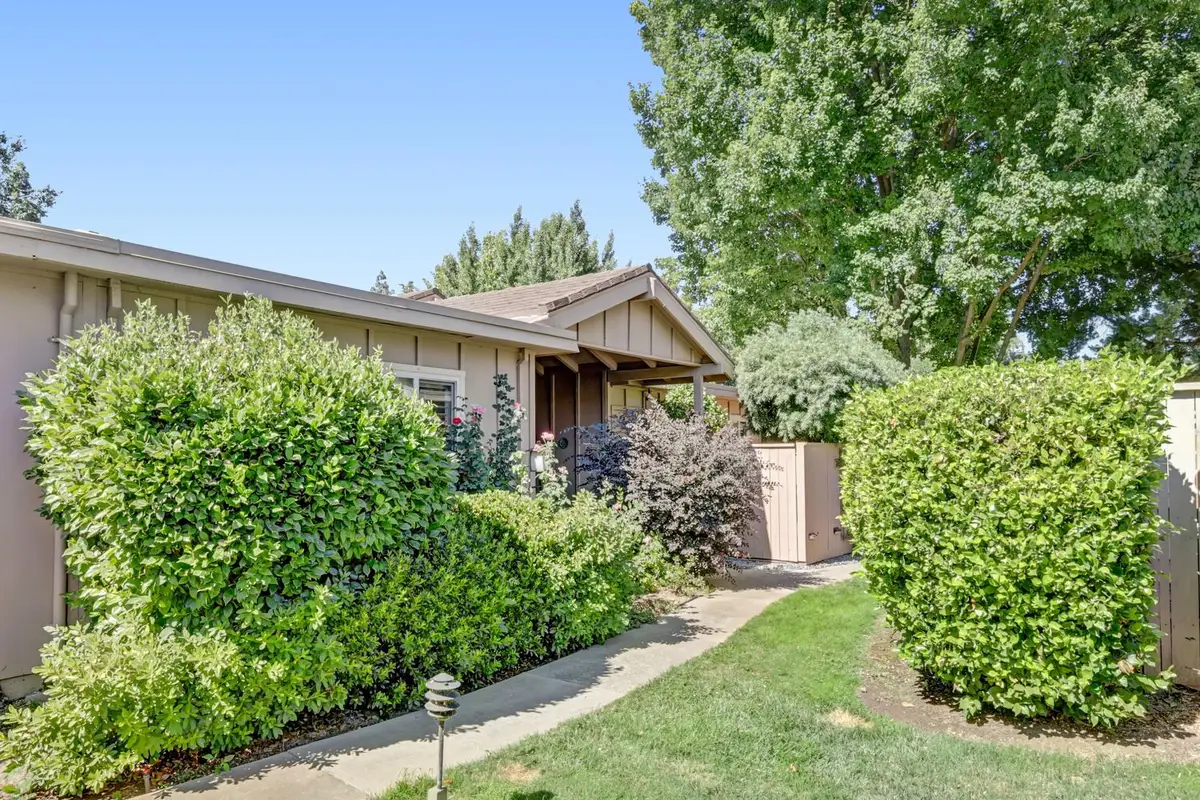 817 Commons Drive, Sacramento, CA 95825 - #1