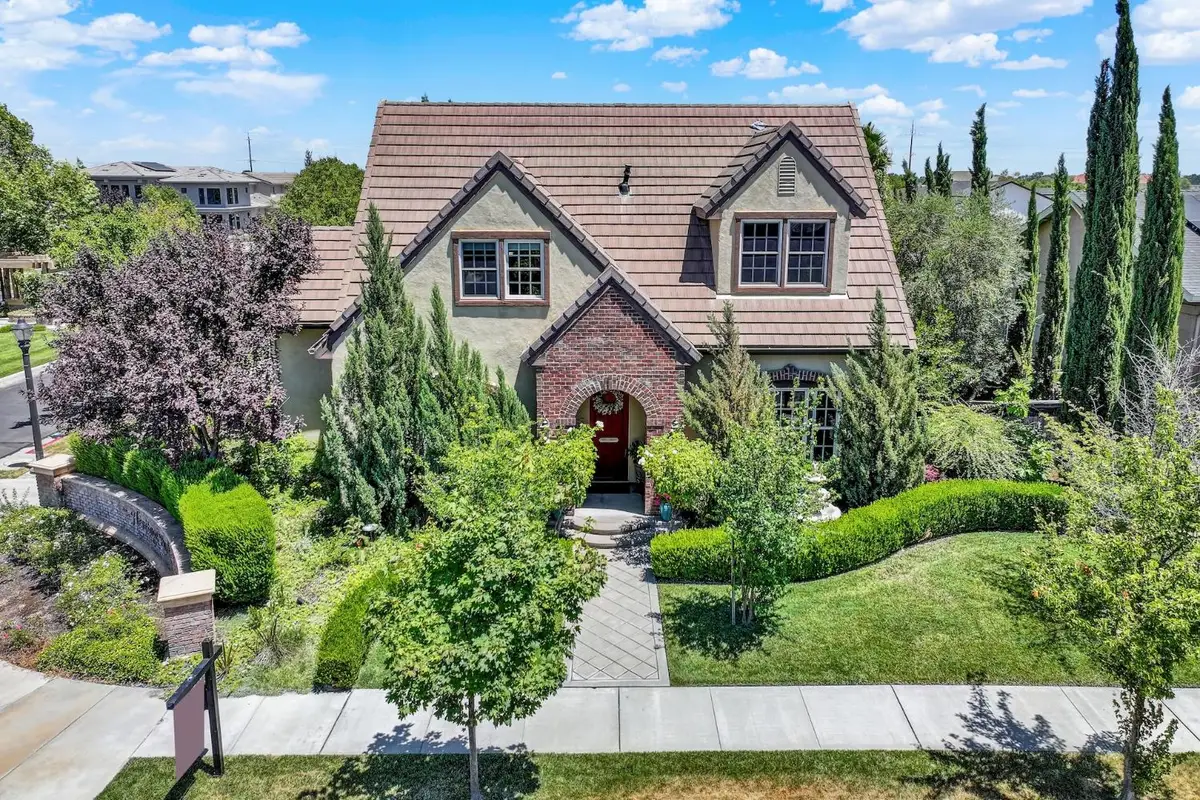 2101 Promenade Drive, Woodland, CA 95776 - #1