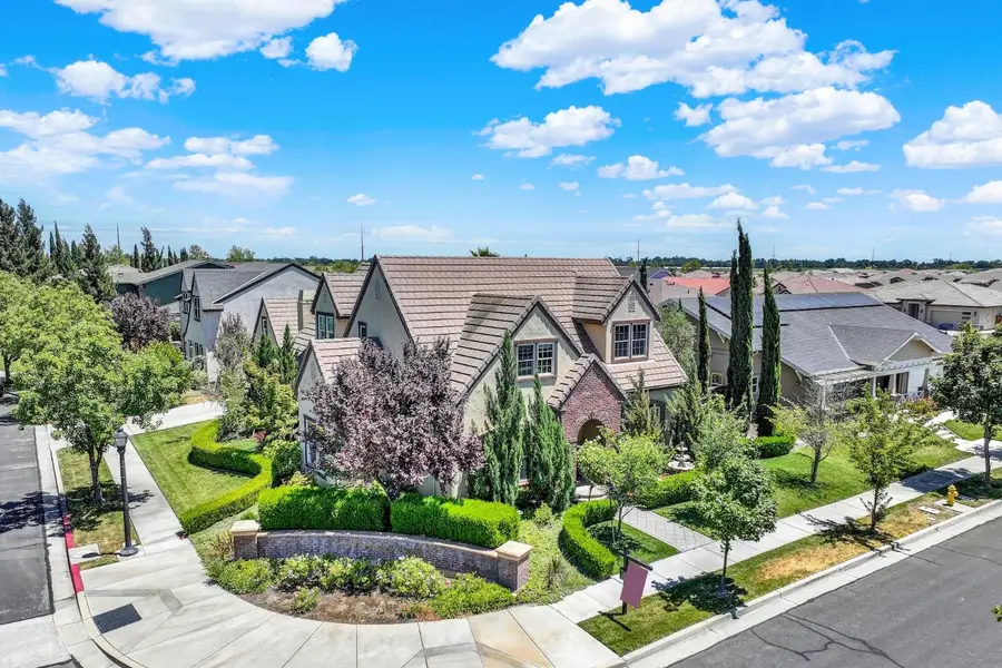 2101 Promenade Drive, Woodland, CA 95776 - #3