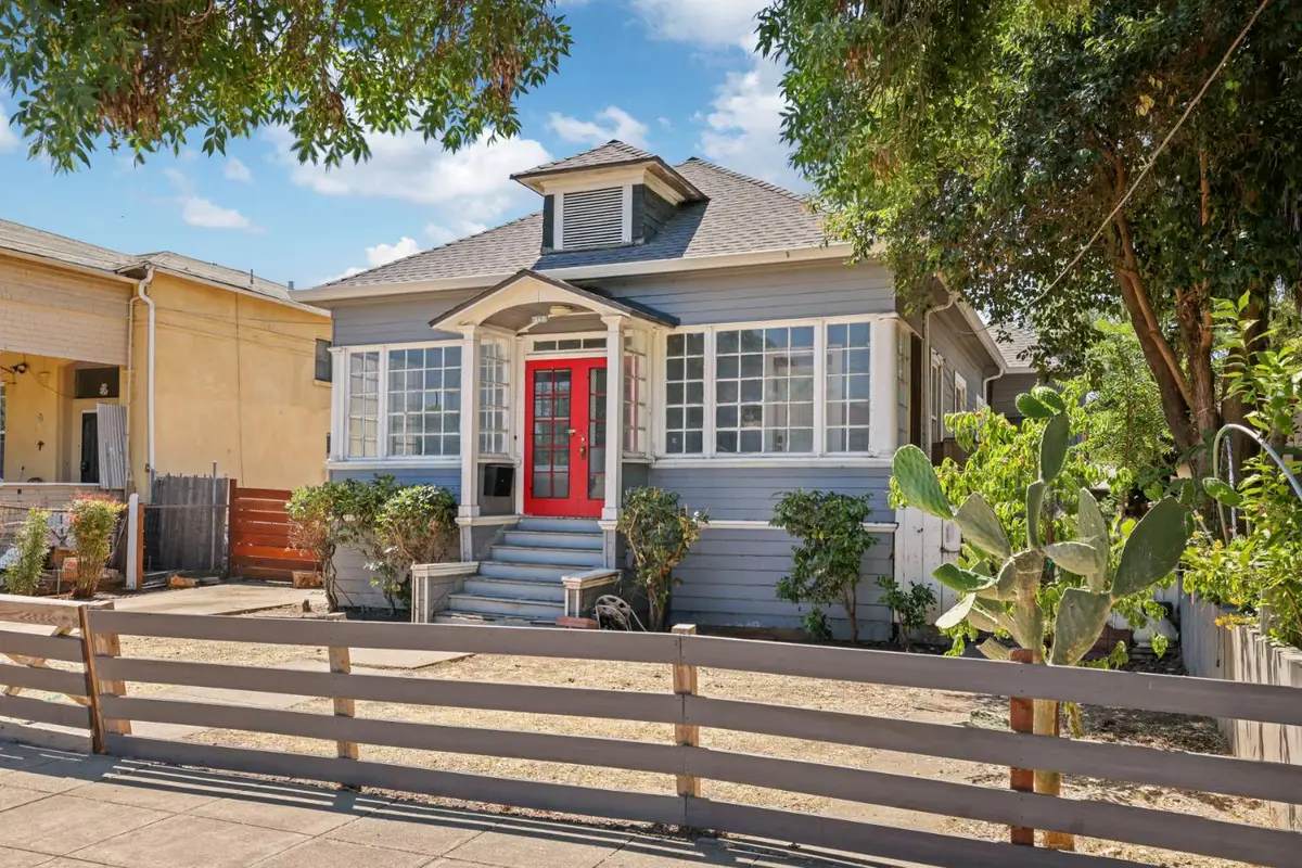 340 E Jefferson Street, Stockton, CA 95206 - #1