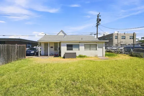 215 W 1st Street, Ripon, CA 95366