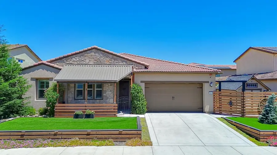 9875 Clyde Ingalsbe Street, Elk Grove, CA 95624 - #2