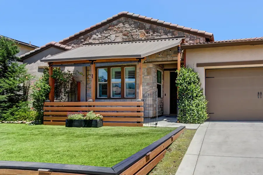 9875 Clyde Ingalsbe Street, Elk Grove, CA 95624 - #3