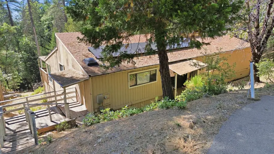 3213 Running Quail Court, Placerville, CA 95667 - #3