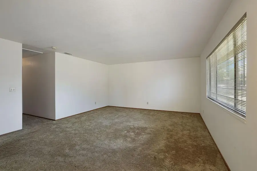 19035 Monte Vista Drive, Linden, CA 95236 - #3